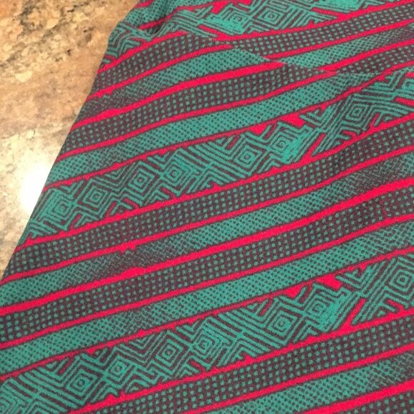 TC NWOT LuLaRoe Leggings H03 4364 - Picture 2 of 3